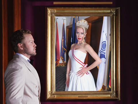 Markus Klinko Photographs Heidi Montag at Jonathan Club